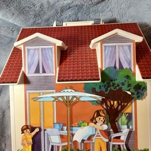 Charming Dollhouse Playset with Accessories